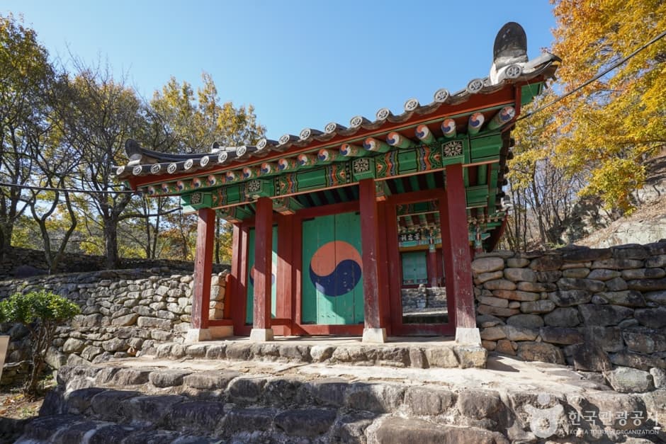 경충사(정기룡장군유허지)